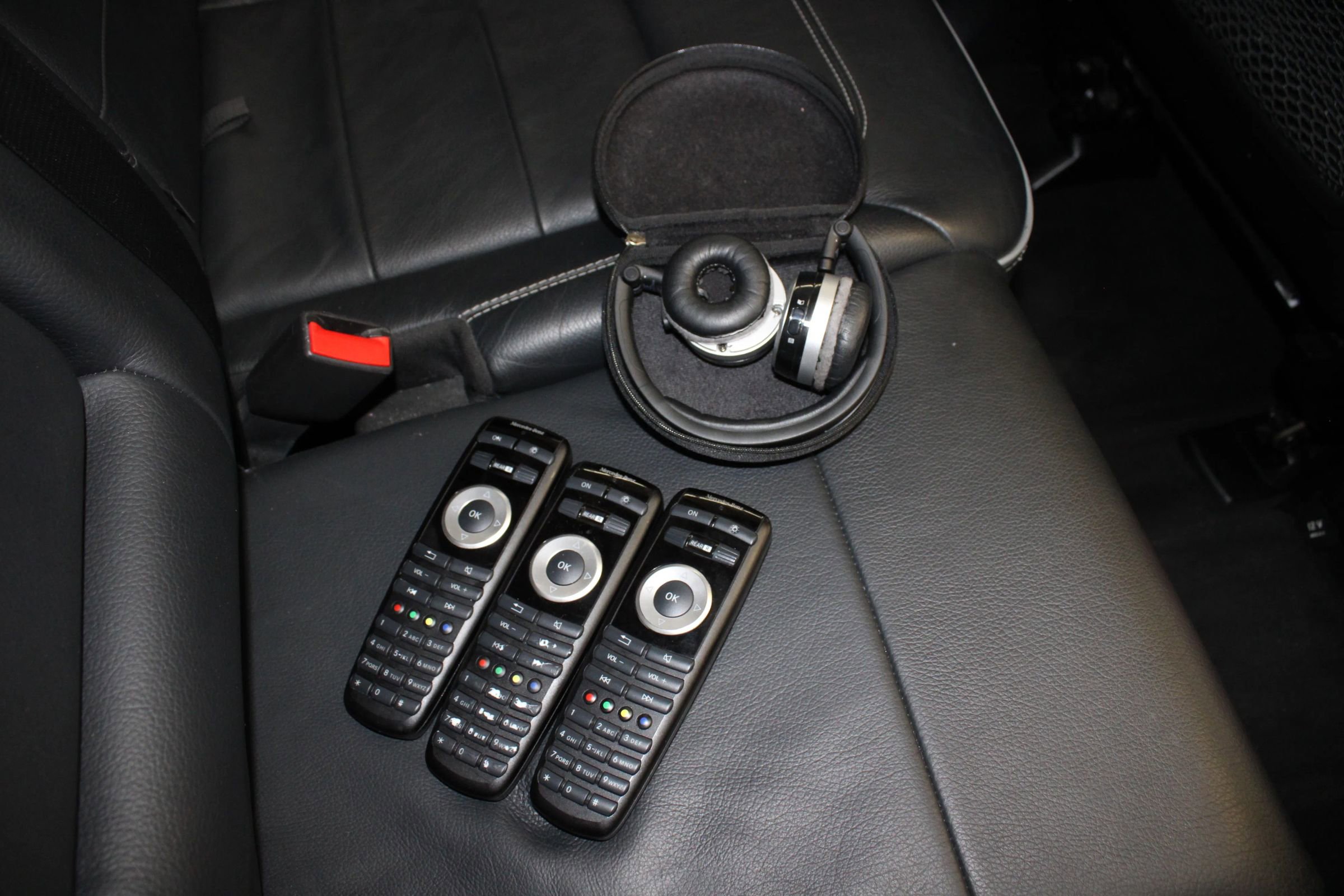 Used 2014 Mercedes-Benz GL 550 4MATIC image 37