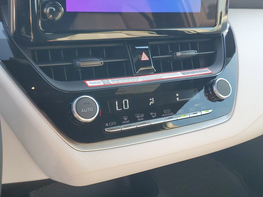 New 2026 Toyota Corolla SE image 17