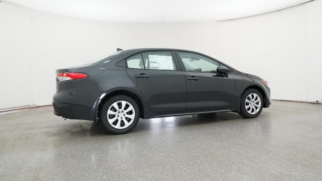 Used 2026 Toyota Corolla LE FWD image 29