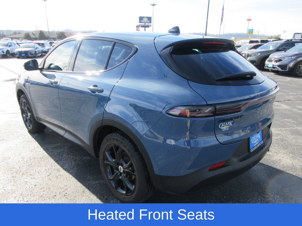 Used 2024 Dodge Hornet GT w/ GT Blacktop Package image 3