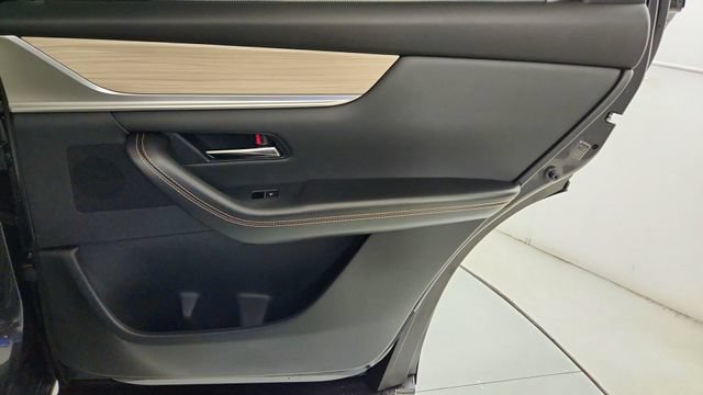 New 2026 MAZDA CX-90 Plug-In Hybrid w/ Preferred AWD/4WD image 34