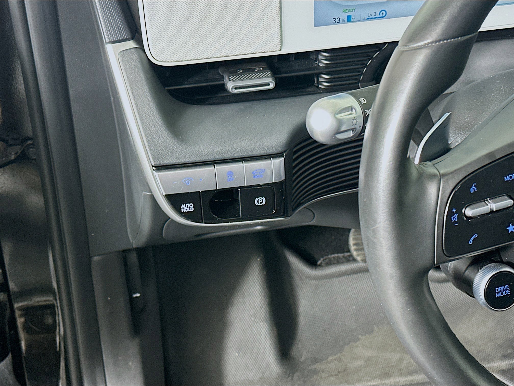 Used 2024 Hyundai Ioniq 5 SEL image 17