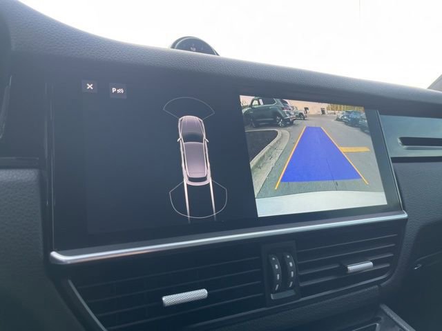 Used 2019 Porsche Cayenne Base image 22