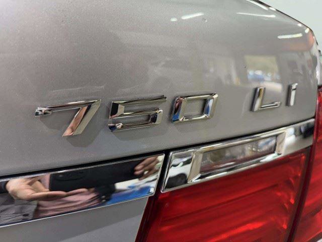 Used 2012 BMW 740Li RWD image 21