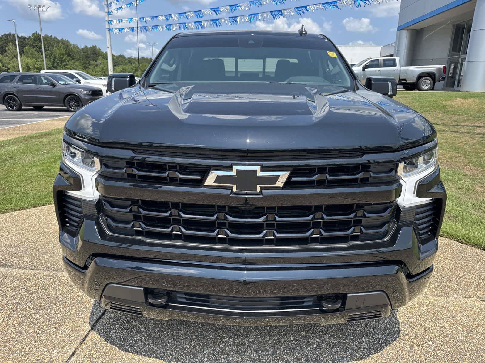 New 2026 Chevrolet Silverado 1500 RST w/ RST All Star Premium Package AWD/4WD image 2