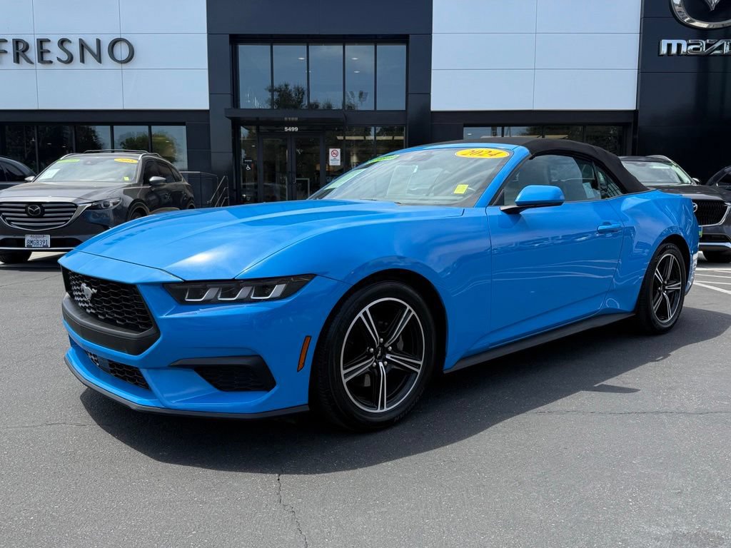 Used 2024 Ford Mustang Premium RWD image 4