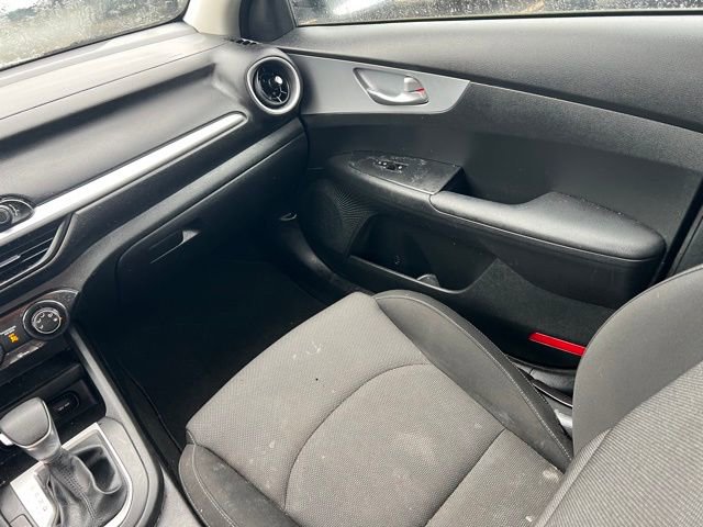 Certified 2023 Kia Forte LXS w/ LXS Technology Package FWD image 10