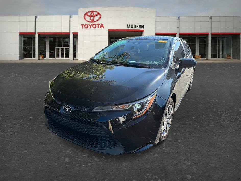 Used 2020 Toyota Corolla LE FWD image 1
