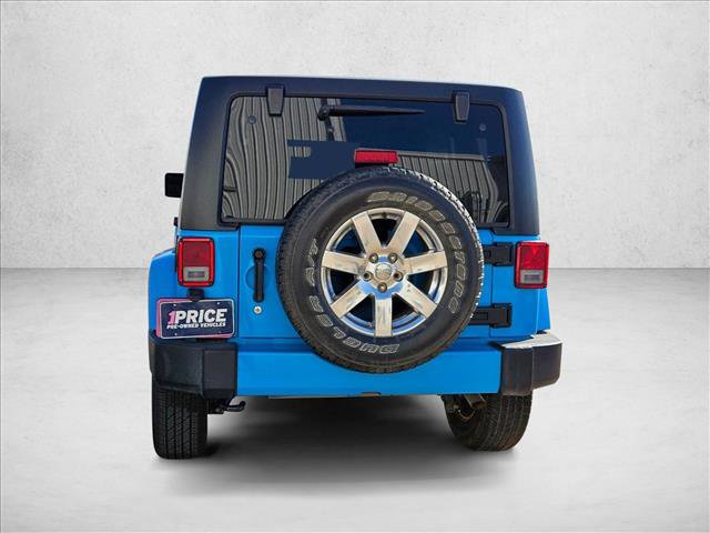 Used 2017 Jeep Wrangler Unlimited Sahara w/ Connectivity Group image 5