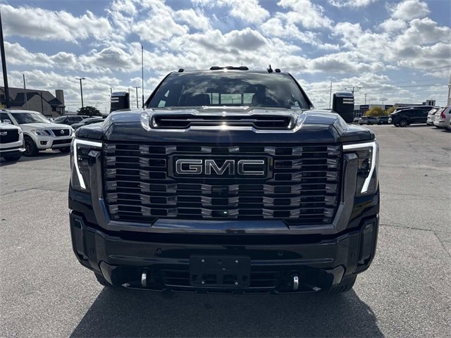 Used 2024 GMC Sierra 2500 Denali Ultimate image 6