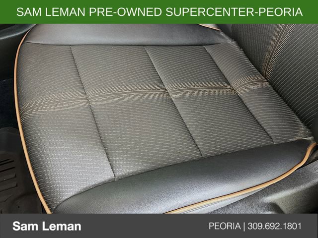 Used 2024 GMC Canyon AT4 image 19