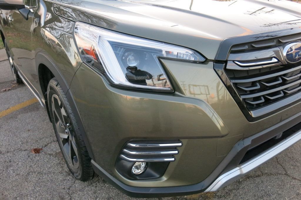 Used 2022 Subaru Forester Touring w/ Popular Package #3 image 38