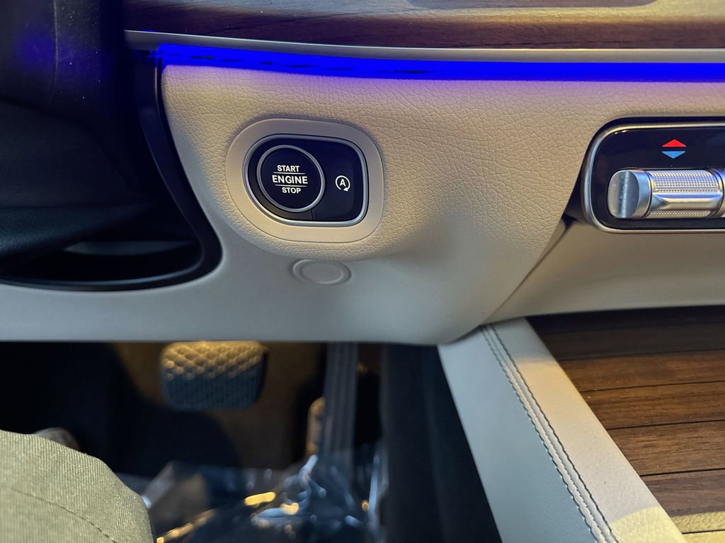 Used 2024 Mercedes-Benz GLE 450 4MATIC image 22