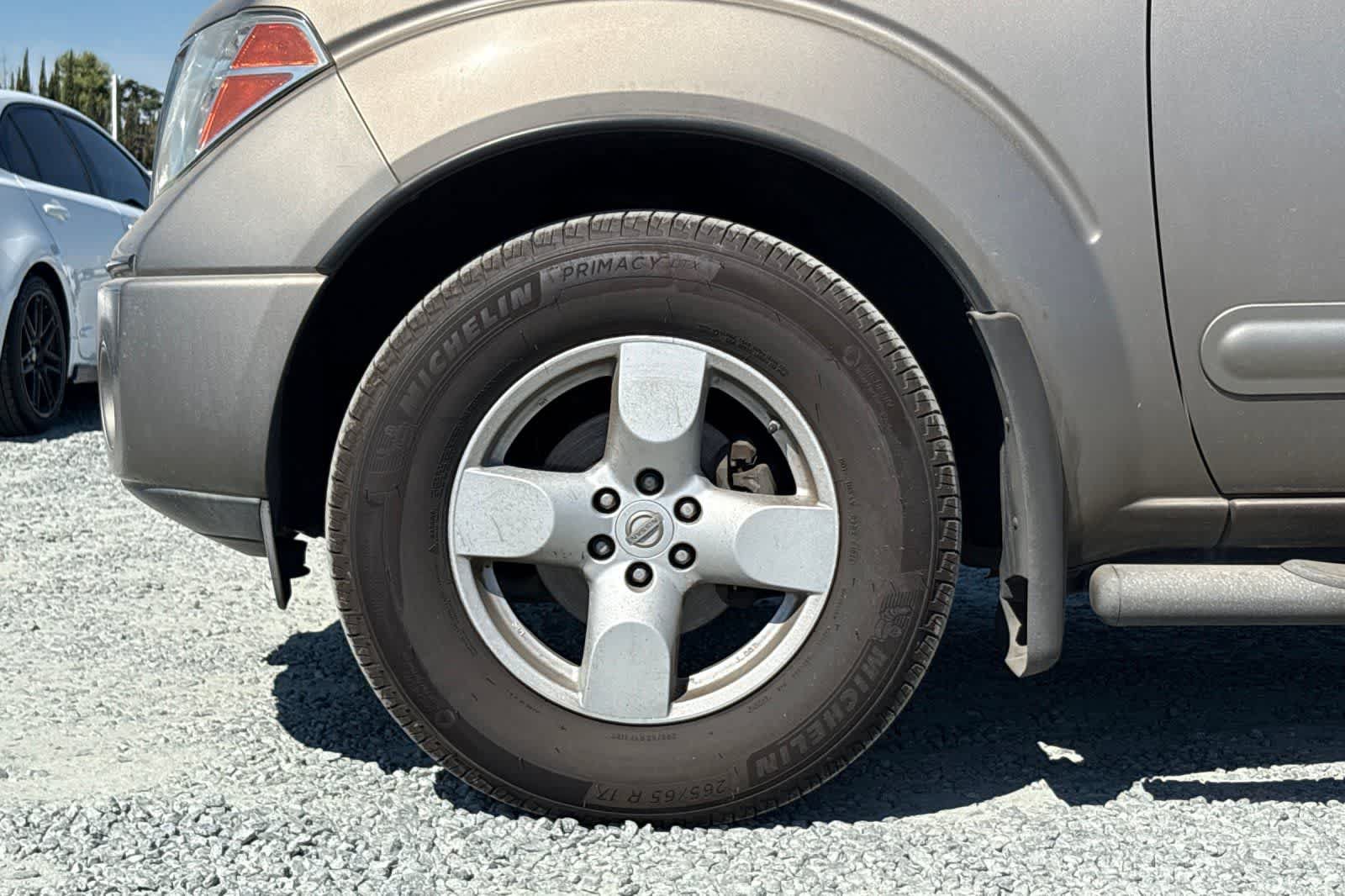 Used 2006 Nissan Frontier LE w/ (X01) Leather Pkg RWD image 12