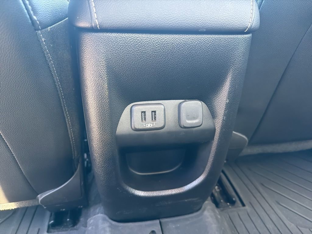 Used 2022 Chevrolet Colorado ZR2 w/ ZR2 Dusk Special Edition image 13