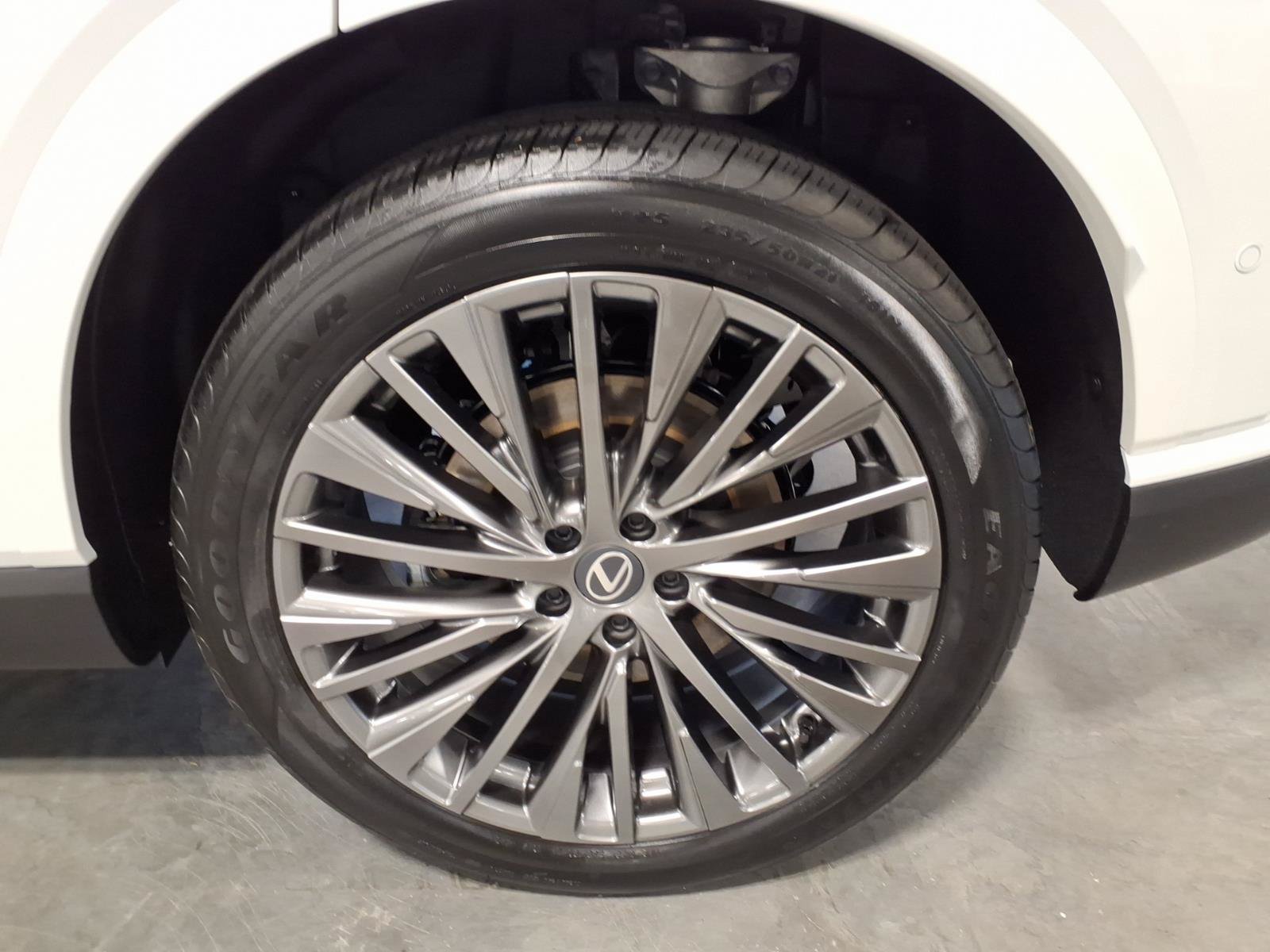 New 2026 Lexus RX 350h AWD/4WD image 13