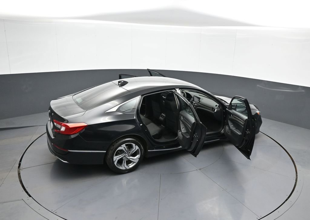 Used 2018 Honda Accord EX image 45