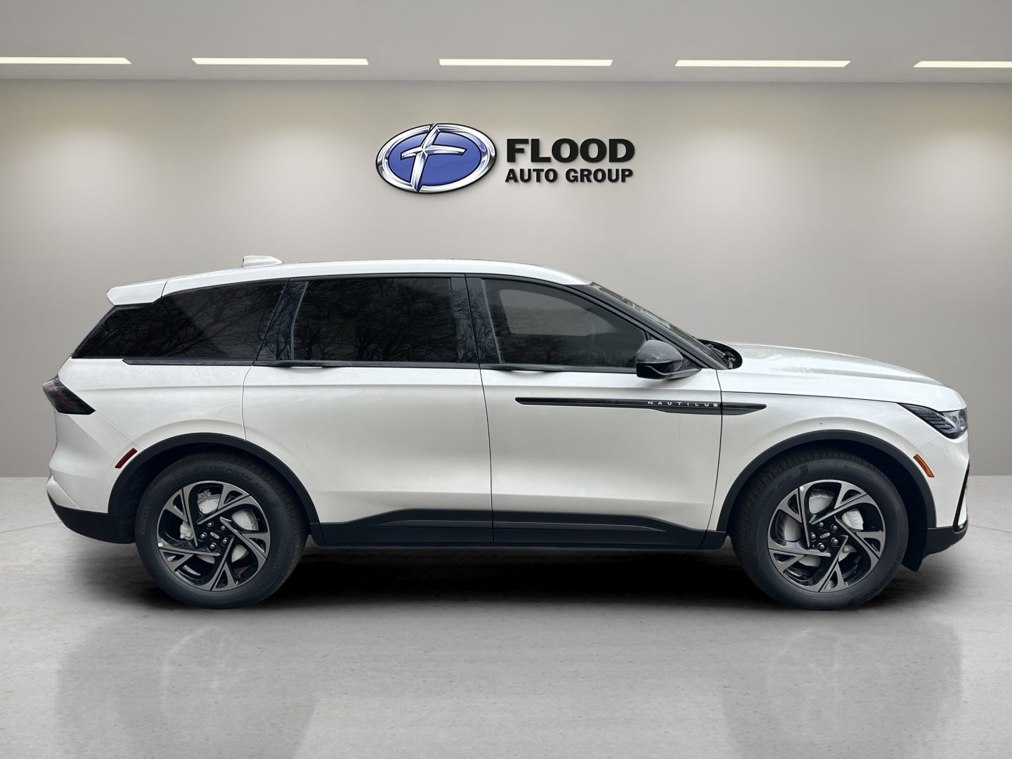 New 2026 Lincoln Nautilus Premier w/ Equipment Group 102A image 4