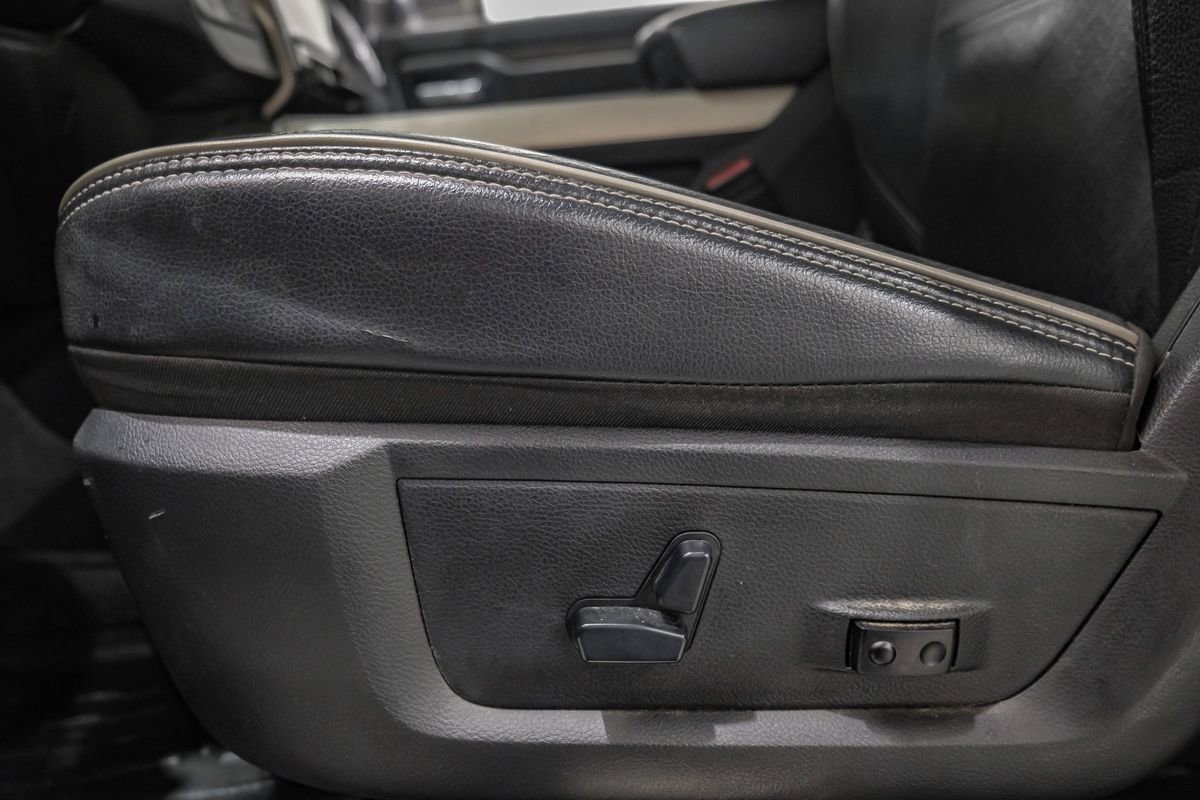 Used 2020 RAM 3500 Laramie image 34