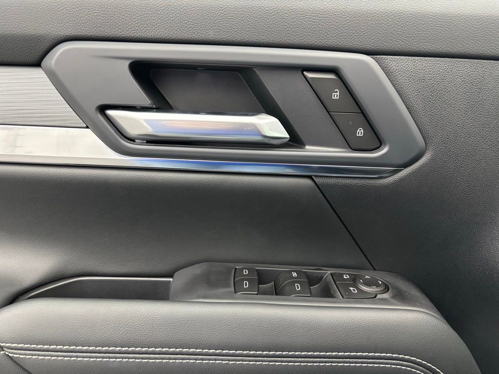 New 2026 GMC Terrain Elevation w/ Elevation Premium Package image 18