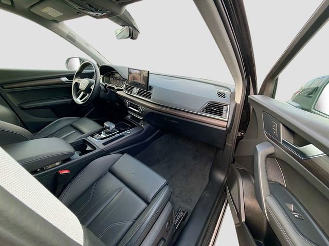 Used 2024 Audi Q5 2.0T Premium Plus image 28