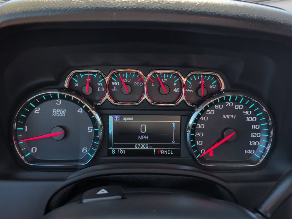 Used 2020 GMC Yukon XL SLT w/ Premium Edition AWD/4WD image 10
