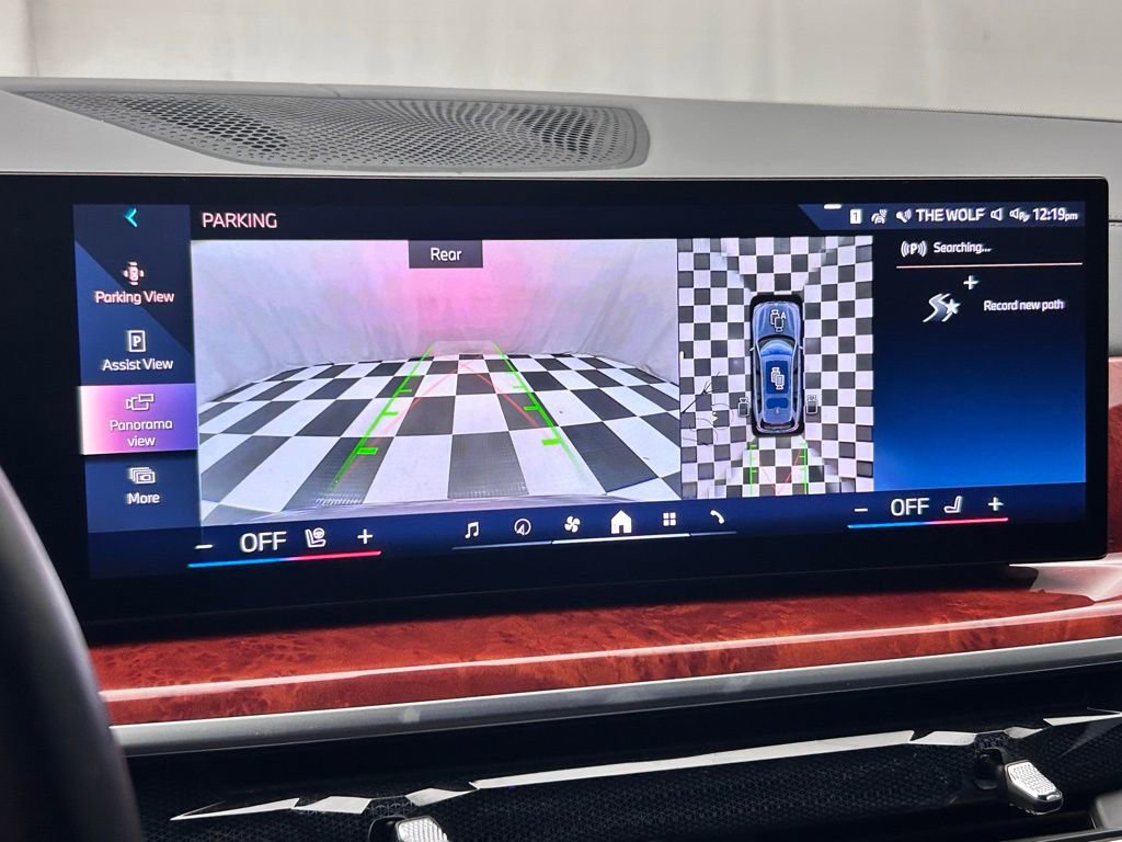 Used 2024 BMW ALPINA XB7 image 34