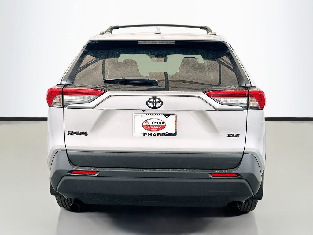 New 2025 Toyota RAV4 XLE FWD image 5