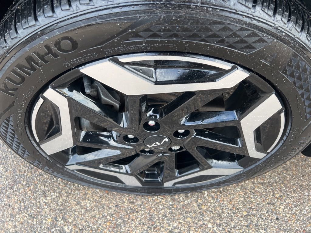 Certified 2024 Kia Seltos SX w/ SX Sunroof Package AWD/4WD image 49