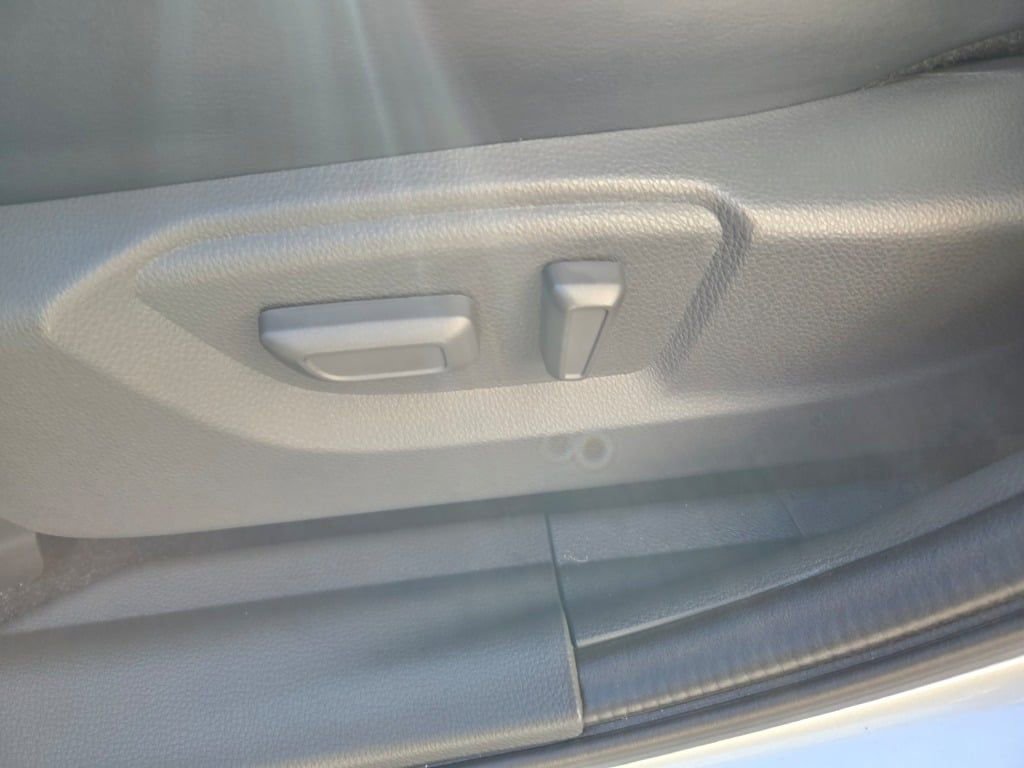 New 2026 Mitsubishi Eclipse Cross SE image 16