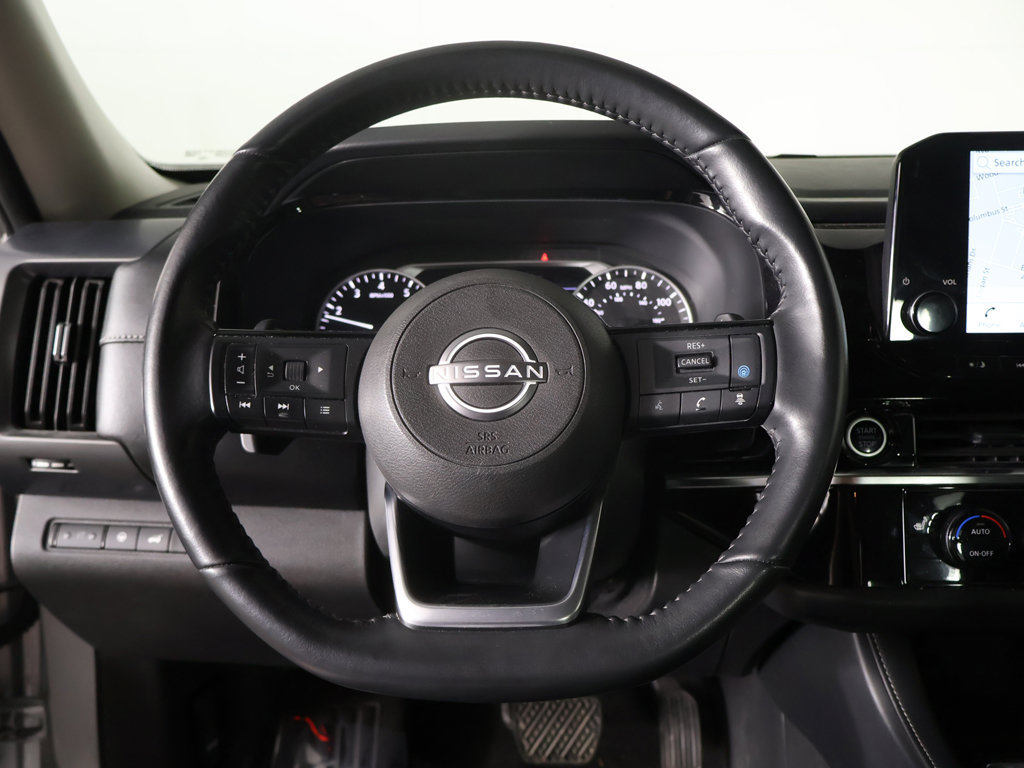 Used 2023 Nissan Pathfinder SL AWD/4WD image 40