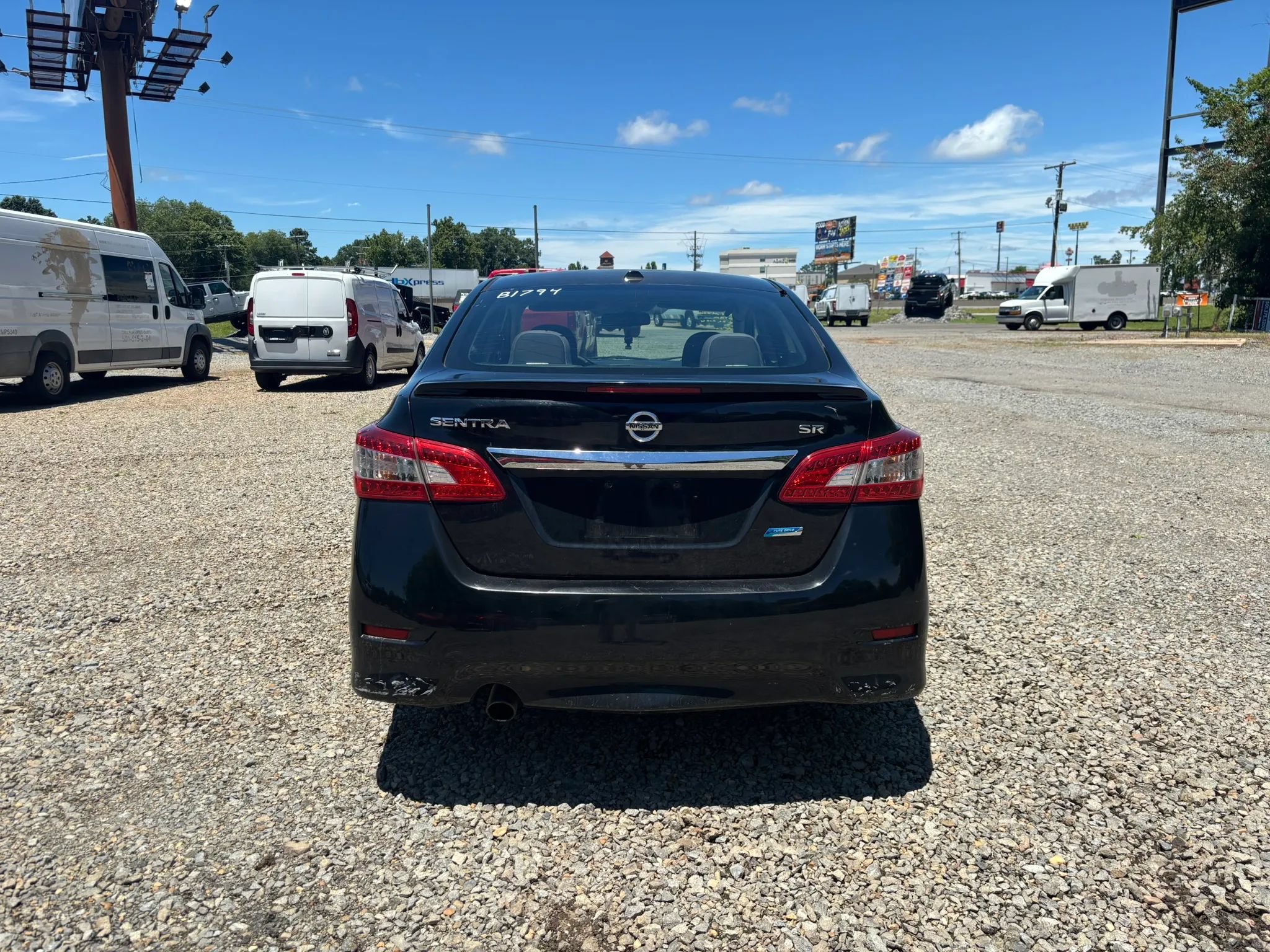 Used 2014 Nissan Sentra SR w/ Premium Package FWD image 4