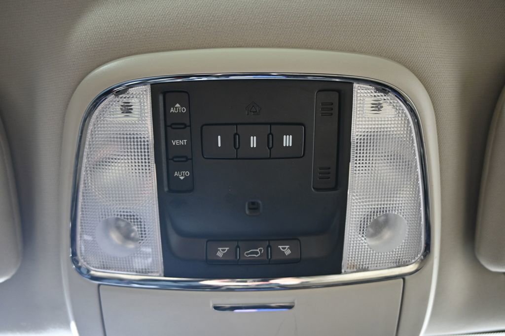 Used 2013 Dodge Durango Citadel w/ Technology Group AWD/4WD image 33