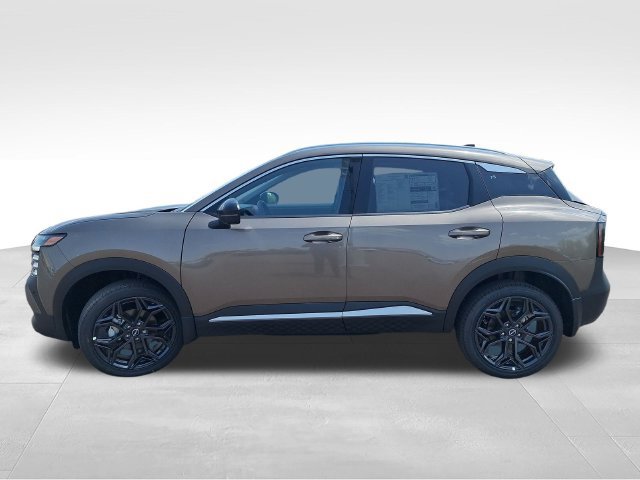 New 2026 Nissan Kicks SR w/ SR Premium Package FWD image 4