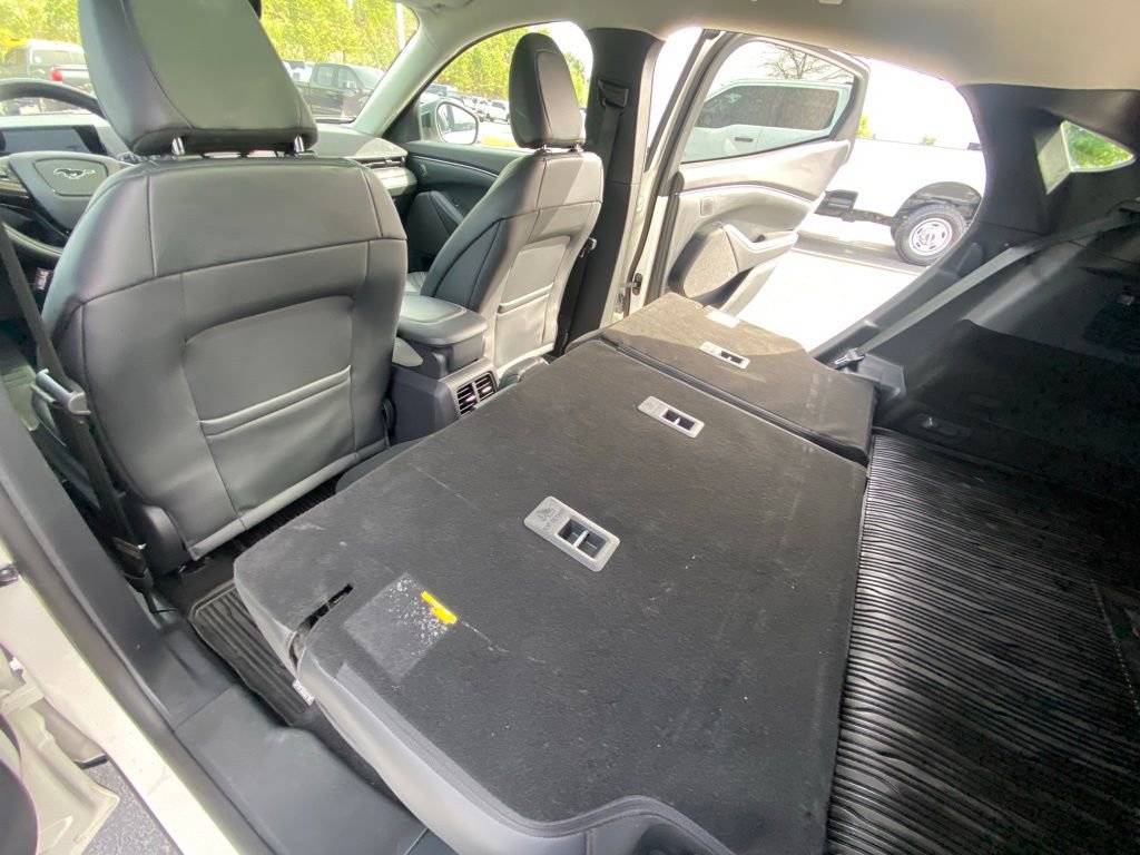 Certified 2022 Ford Mustang Mach-E Premium image 29