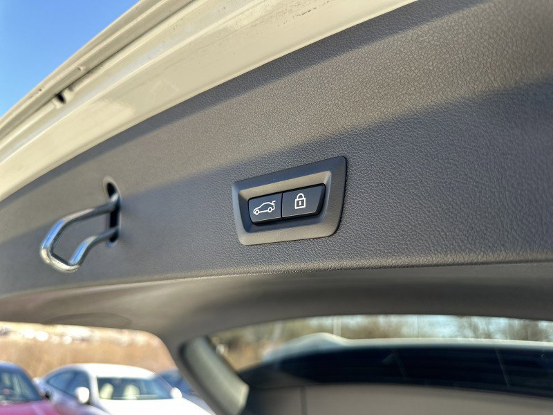 Used 2022 BMW X3 M w/ Competition Package image 9