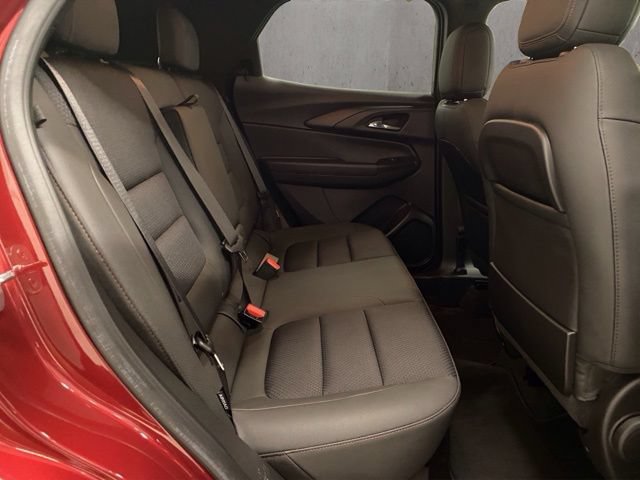 Used 2022 Chevrolet TrailBlazer RS FWD image 23