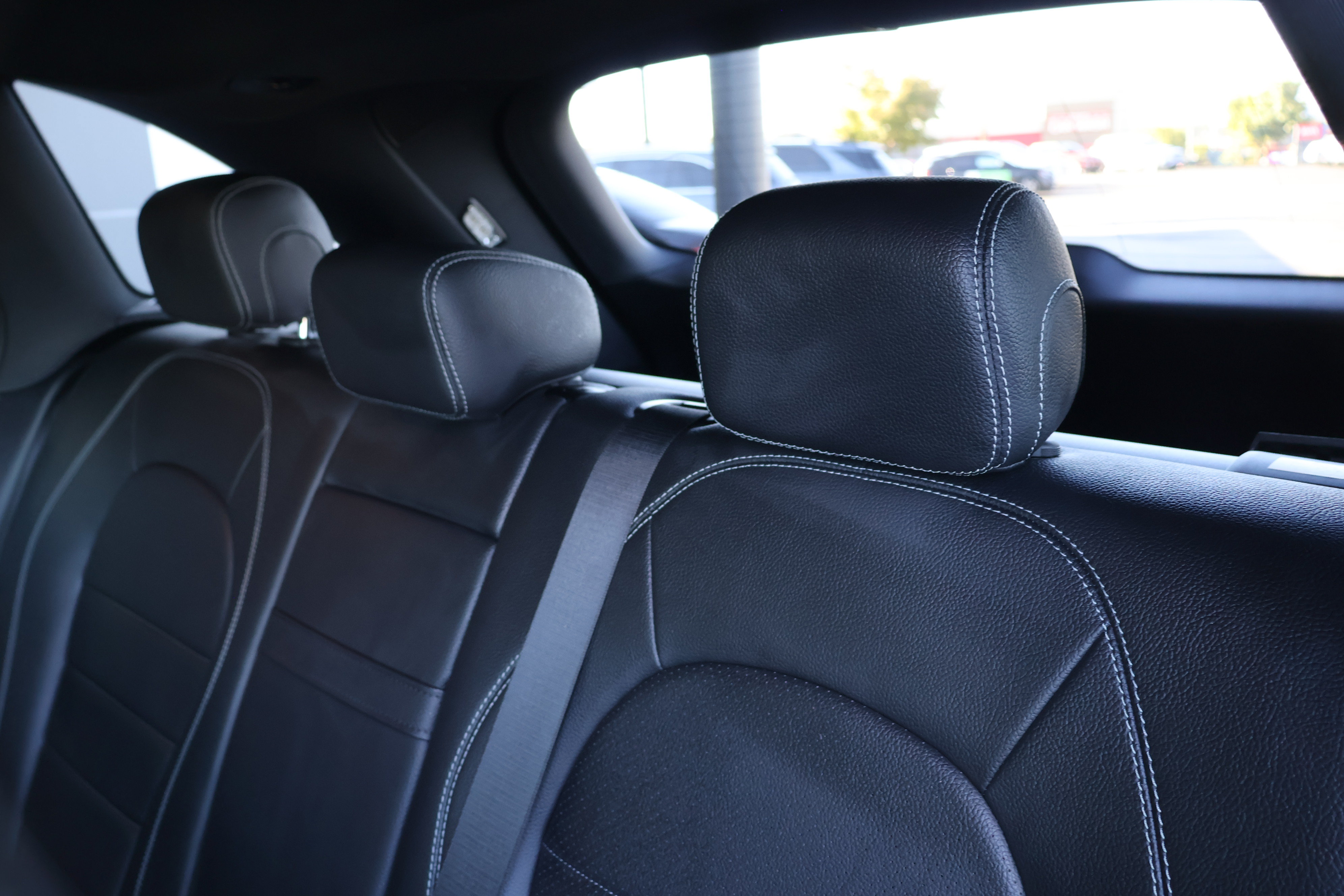 Used 2020 Mercedes-Benz GLC 300 image 18