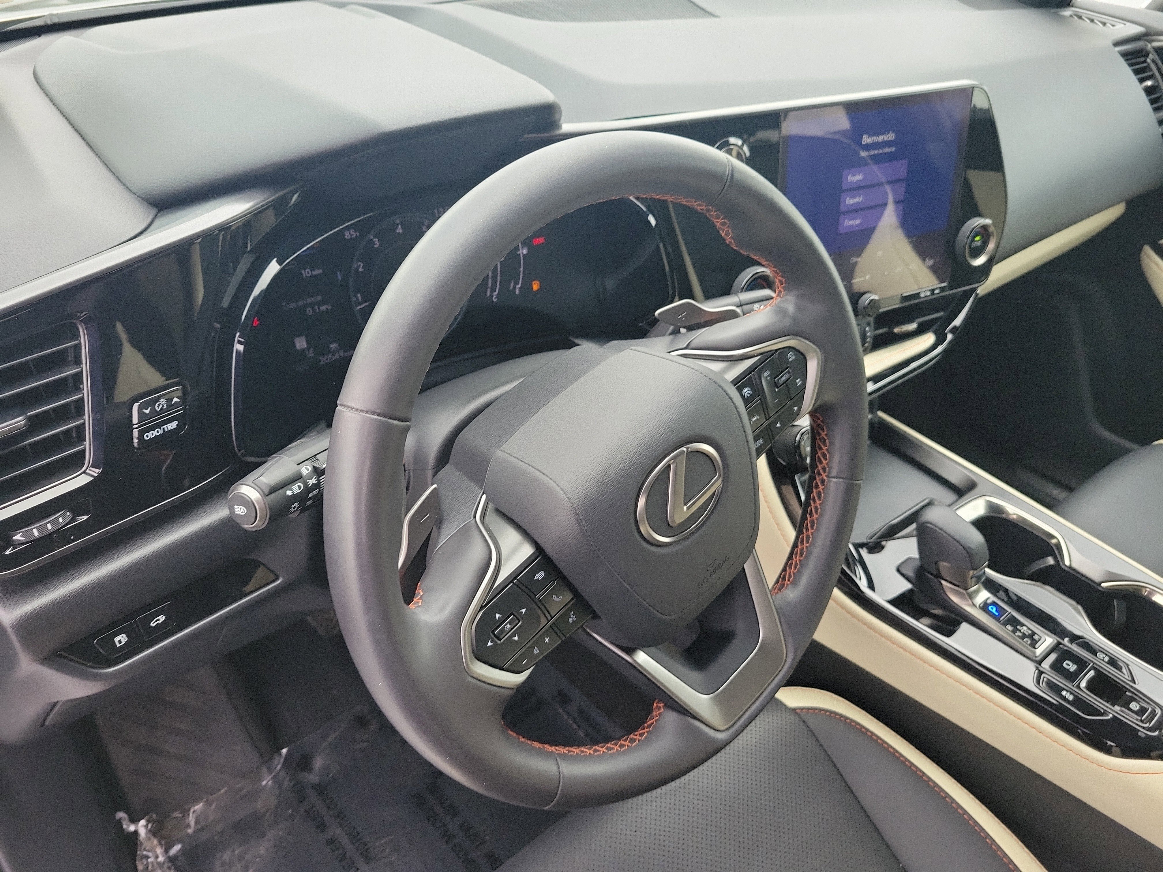 Used 2024 Lexus NX 250 FWD w/ Towing Package (2000 Lbs) image 23