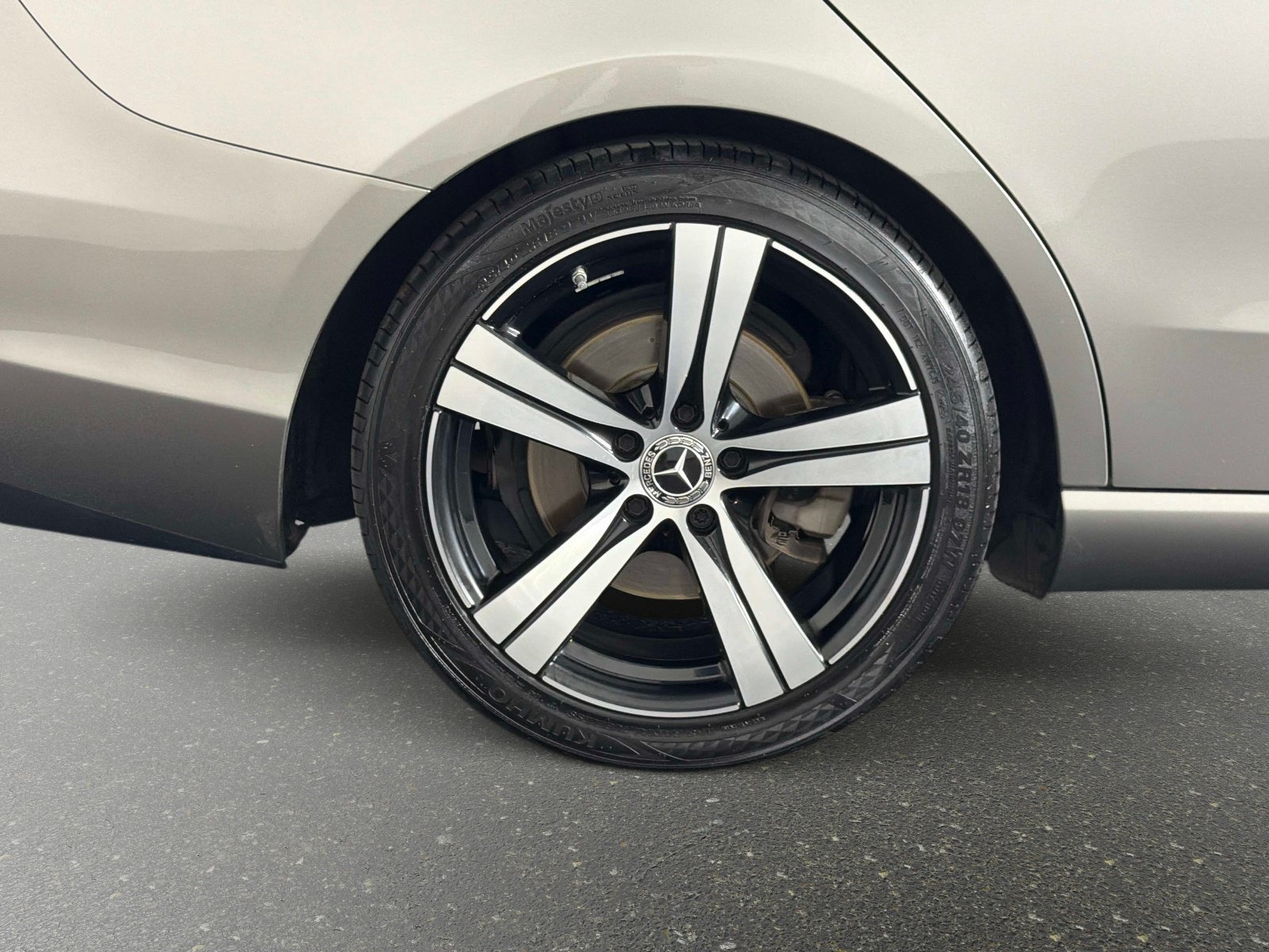 Used 2022 Mercedes-Benz C 300 Sedan image 18