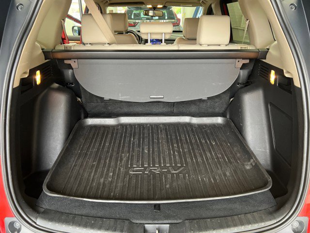 Used 2018 Honda CR-V Touring image 10