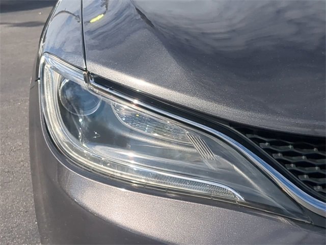 Used 2016 Chrysler 200 C image 10