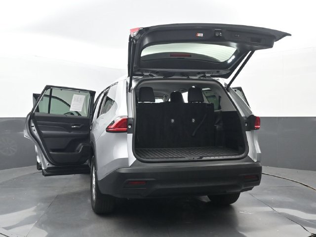 Used 2024 Toyota Grand Highlander FWD image 35