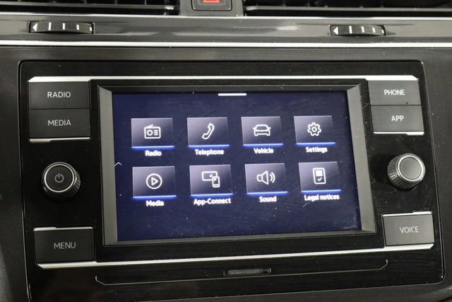 Used 2022 Volkswagen Tiguan S AWD/4WD image 33
