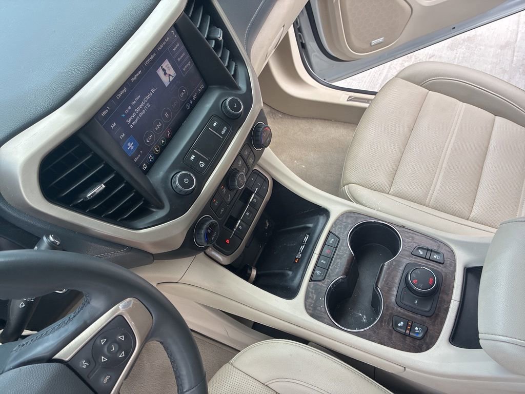 Used 2023 GMC Acadia Denali AWD/4WD image 15