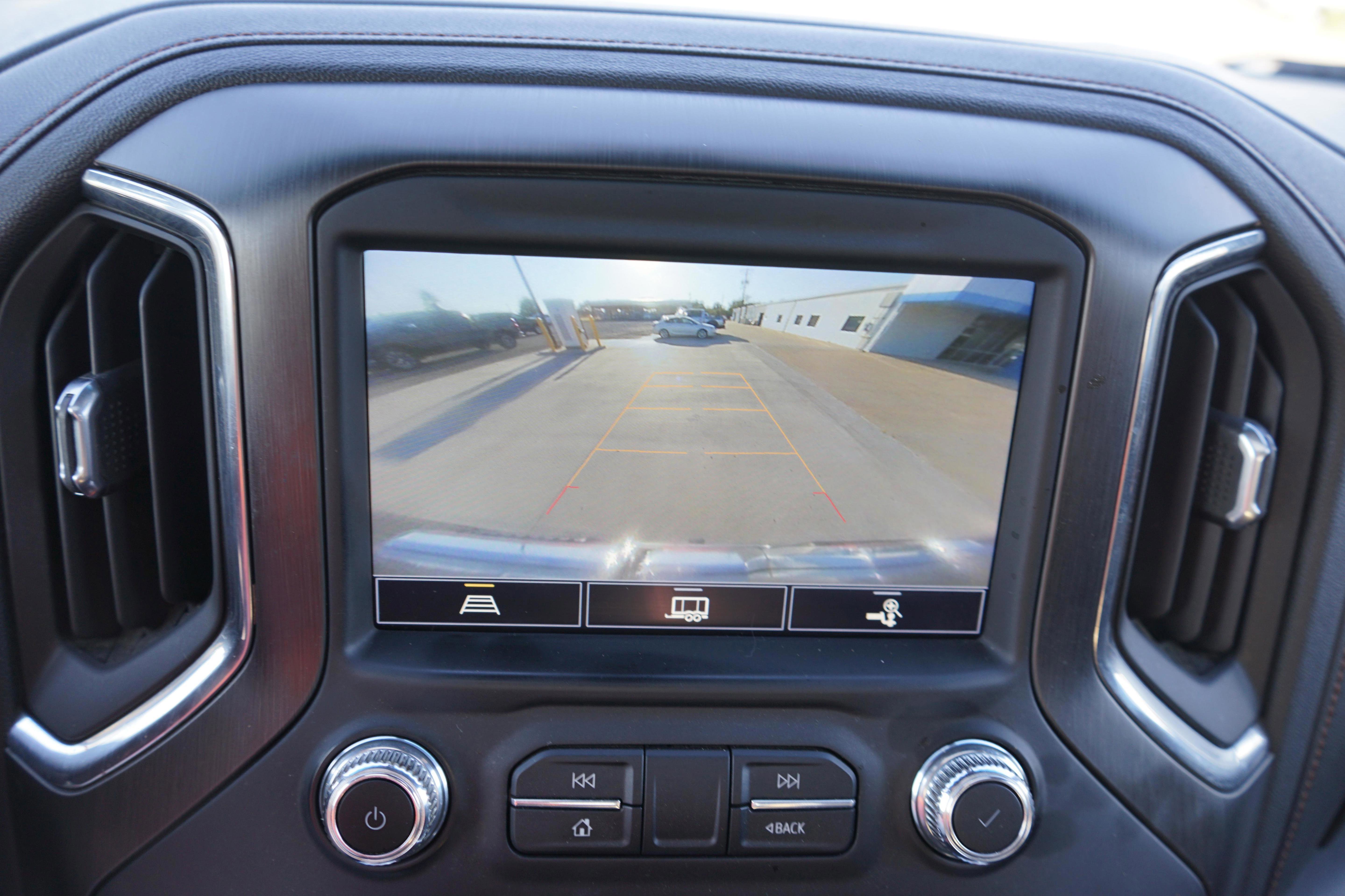 Used 2022 GMC Sierra 1500 AT4 w/ AT4 Preferred Package image 15