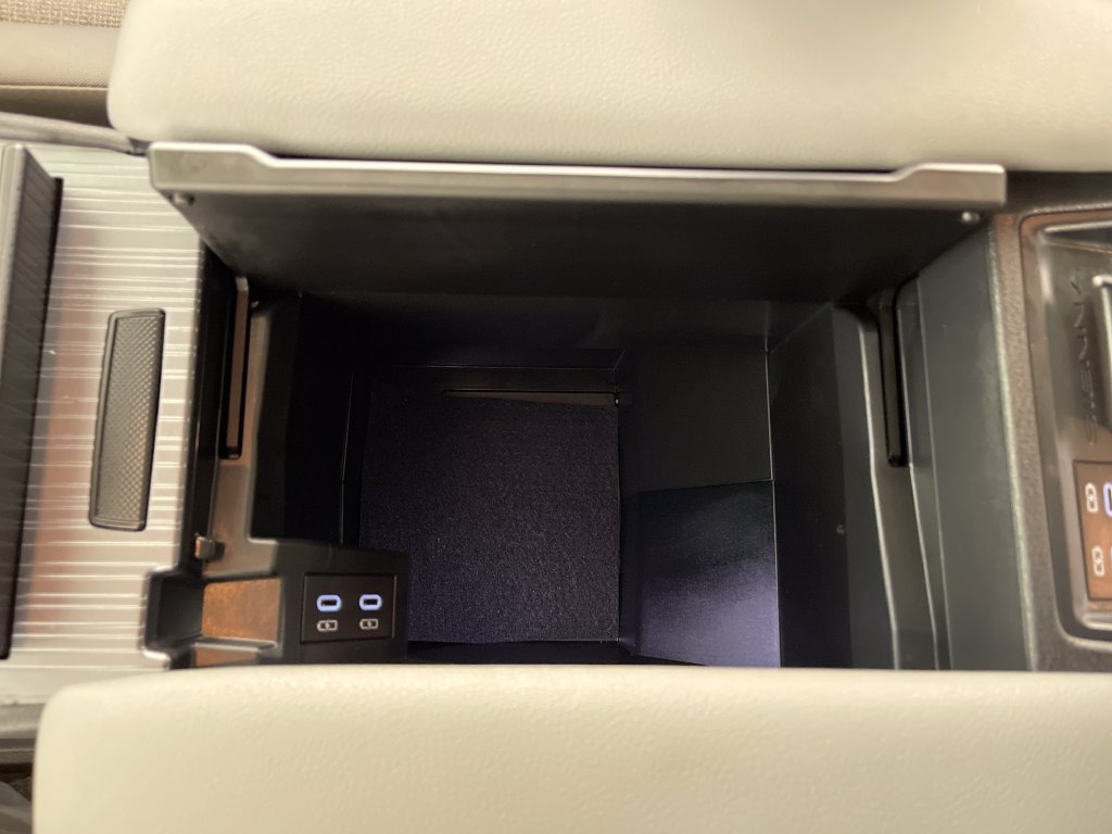 Certified 2026 Toyota Sienna LE FWD image 23