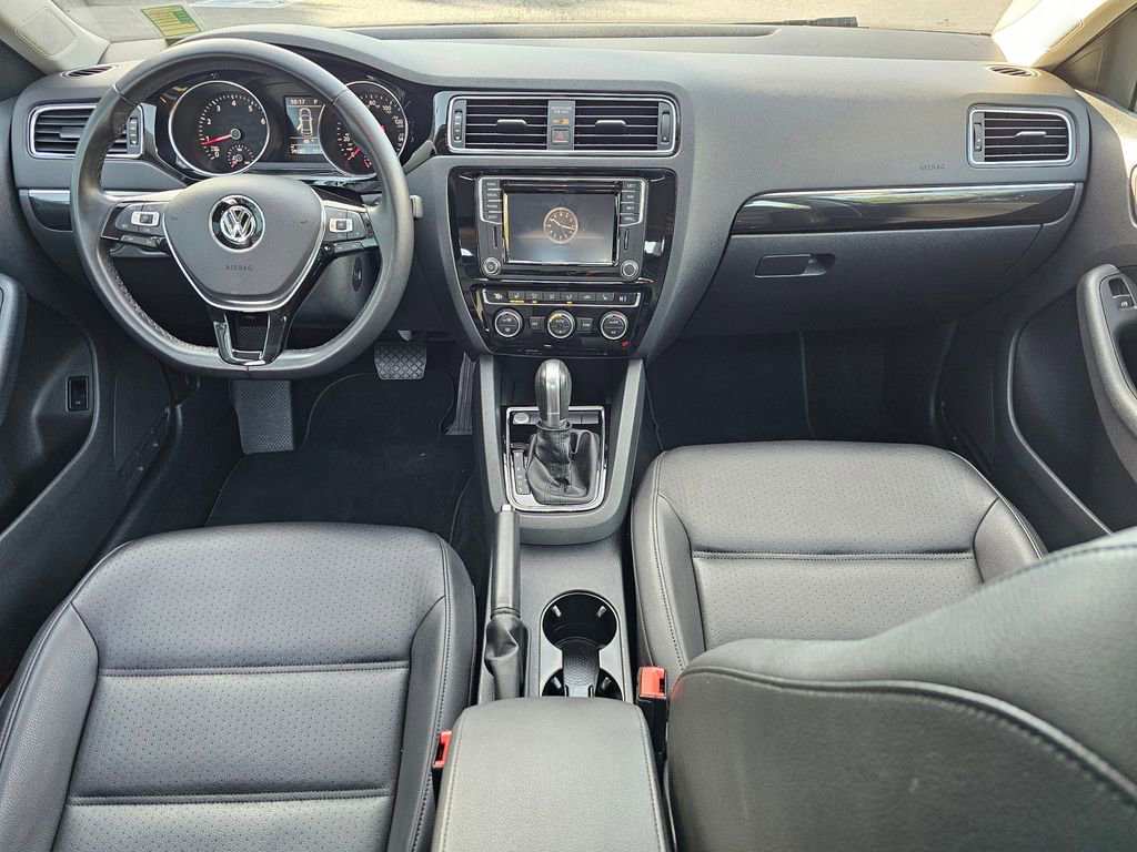 Used 2017 Volkswagen Jetta SEL image 17