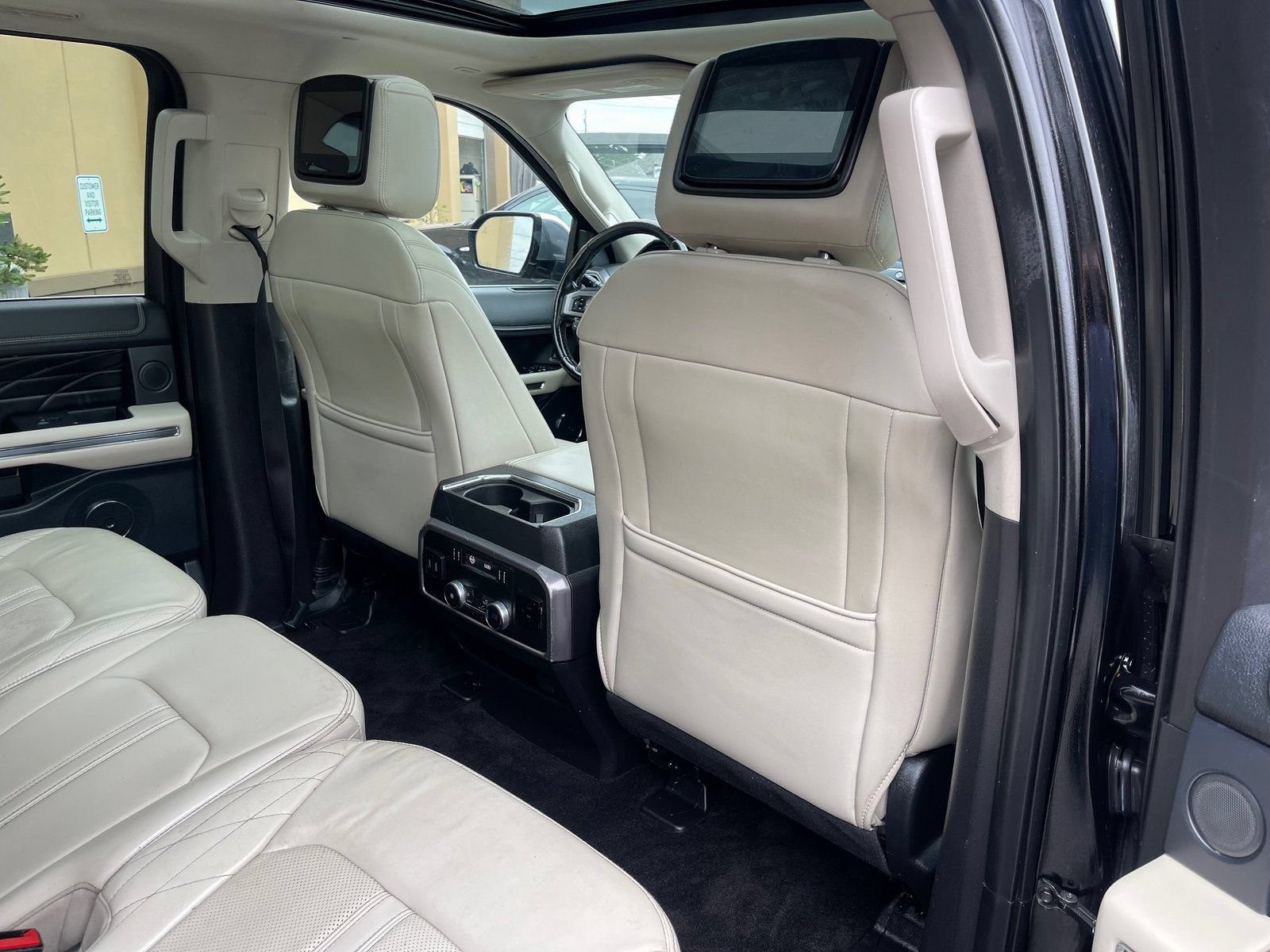 Used 2018 Ford Expedition Max Platinum AWD/4WD image 21