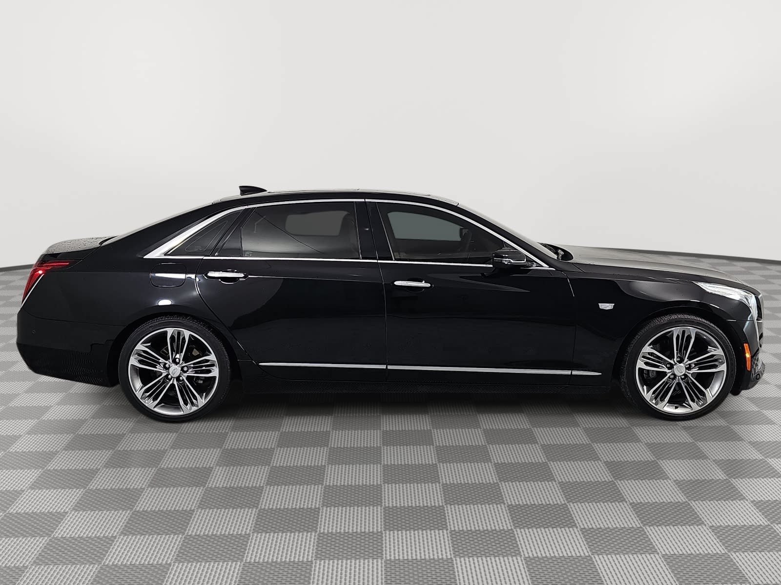 Used 2018 Cadillac CT6 Platinum AWD/4WD image 9